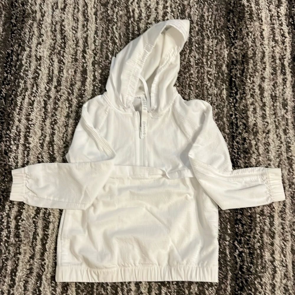 Lightweight 1/4 zip top